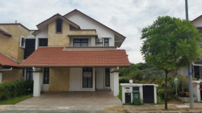 Гостиница Putrajaya 1808 Homestay  Патраджайя